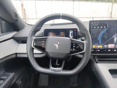 Polestar 4 Dual Motor Long Range Plus Dual Star Connected Edition - ფოტო 15