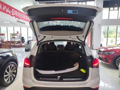 BMW X1 Facelift xDrive25Li Premium - ფოტო 15