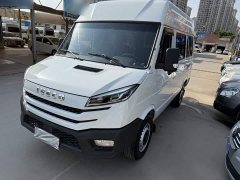 Iveco Daily 2023 2.5T A35M1 Short Wheelbase Low Roof Single Tire Side Sliding Door 5-9 Seater - ფოტო 1