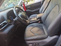 Toyota Highlander 2023 2.5L Intelligent Hybrid AWD Premium 7-Seater - ფოტო 8