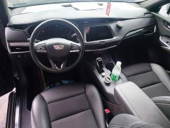 Cadillac XT4 28T FWD Technology - ფოტო 10