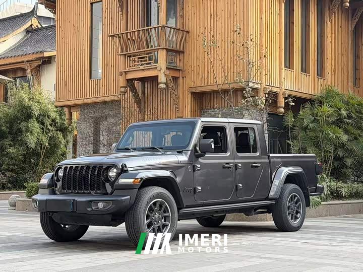 Jeep Gladiator 3.6L Overland