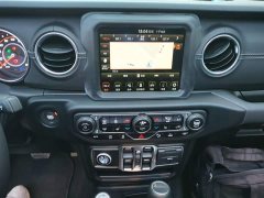 Jeep Gladiator 3.6L Overland - ფოტო 6