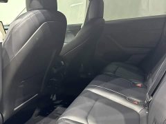 Tesla Model Y Rear-Wheel Drive - ფოტო 14