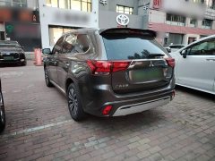 Mitsubishi Outlander 2019 2.4L AWD Premium 7-Seater China V Emission Standard - ფოტო 11