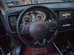 Mitsubishi Outlander 2019 2.4L AWD Premium 7-Seater China V Emission Standard - ფოტო 15
