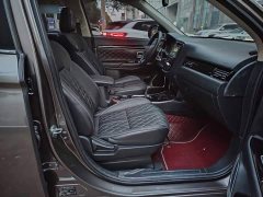 Mitsubishi Outlander 2019 2.4L AWD Premium 7-Seater China V Emission Standard - ფოტო 6