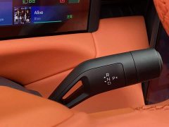 Lynk & Co Geely Lynk & Co 900 1.5T Ultra 6-Seater - ფოტო 10
