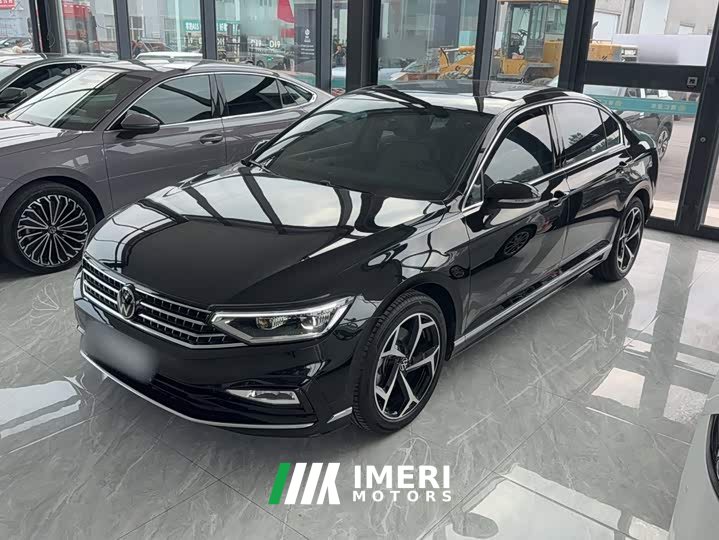 Volkswagen Magotan Zhongxiang 330TSI DSG Luxury - ავტომობილი ჩინეთიდან