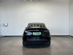 Tesla Model Y Rear-Wheel Drive - ფოტო 10