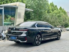 BMW 7 Series 740Li Premier M Sport Package - ფოტო 16