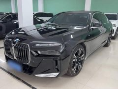 BMW 7 Series 740Li Premier M Sport Package - ფოტო 3