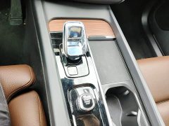 Volvo XC60 2025 B5 AWD Smart Remote Luxury Edition - ფოტო 19