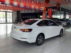 Volkswagen Lavida 1.5L Automatic Comfort - ფოტო 12