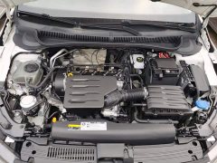 Volkswagen Polo Plus 1.5L Automatic Panoramic Comfort Edition - ფოტო 16