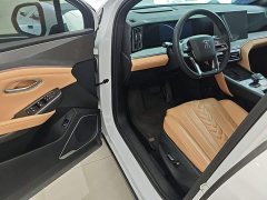 BYD Song L DM-i 112km Transcendence - ფოტო 12