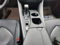Toyota Avalon 2.0L Luxury Edition - ფოტო 10