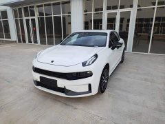 Lynk & Co Geely Lynk & Co 03 1.5T DCT Jìn Champion Edition - ფოტო 1