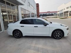 Lynk & Co Geely Lynk & Co 03 1.5T DCT Jìn Champion Edition - ფოტო 15