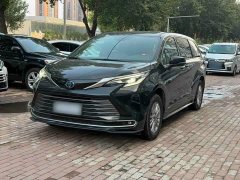 Toyota Sienna 2021 2.5L Hybrid Premium Edition - ფოტო 1