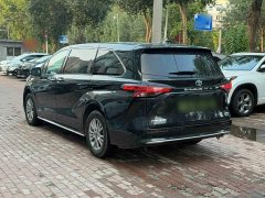 Toyota Sienna 2021 2.5L Hybrid Premium Edition - ფოტო 11