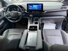 Toyota Sienna 2021 2.5L Hybrid Premium Edition - ფოტო 14