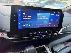 Toyota Sienna 2021 2.5L Hybrid Premium Edition - ფოტო 17