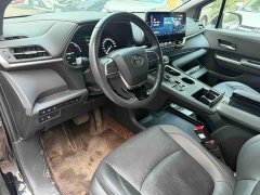 Toyota Sienna 2021 2.5L Hybrid Premium Edition - ფოტო 19