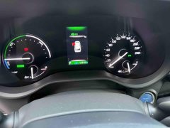 Toyota Sienna 2021 2.5L Hybrid Premium Edition - ფოტო 8