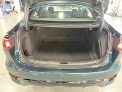 Ford Mondeo 1.5T E-Hybrid ST-Line - ფოტო 16