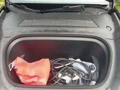 Tesla Model Y Rear-Wheel Drive - ფოტო 11