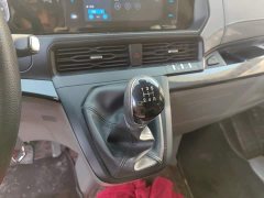 Ford Transit 2023 2.0T Diesel Manual Business Travel Mid-wheelbase Mid-roof 7/8/9 Seater - ფოტო 7