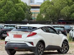 Toyota C-HR 2020 2.0L Leading Edition - ფოტო 11