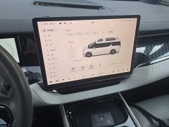 Zeekr Geely Zeekr 009 2022 Facelift WE Edition - ფოტო 18