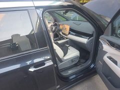 Zeekr Geely Zeekr 009 2022 Facelift WE Edition - ფოტო 9
