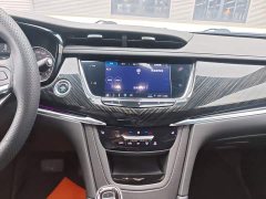 Cadillac XT6 2.0T Six-Seat FWD Luxury - ფოტო 9