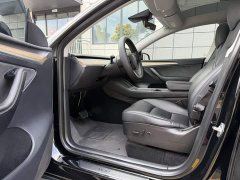 Tesla Model Y Rear-Wheel Drive - ფოტო 8