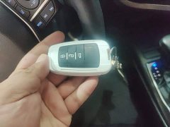 Toyota Camry 2023 Hybrid 2.5L HG Luxury - ფოტო 12