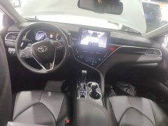 Toyota Camry 2023 Hybrid 2.5L HG Luxury - ფოტო 13