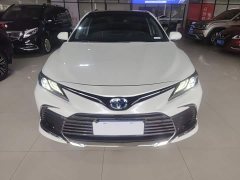 Toyota Camry 2023 Hybrid 2.5L HG Luxury - ფოტო 3