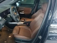 Mercedes-Benz GLB 220 Dynamic - ფოტო 11