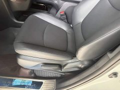 Toyota Gravia 2.5L Hybrid Luxury - ფოტო 12