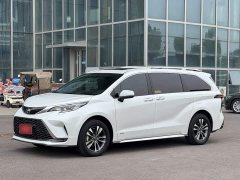 Toyota Gravia 2.5L Hybrid Luxury - ფოტო 2