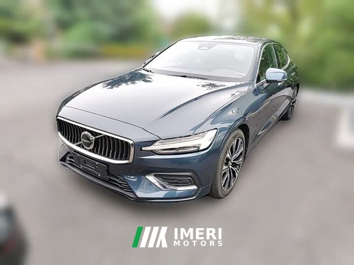 Volvo S60 B4 Smart Remote Sport Edition - ავტომობილი ჩინეთიდან