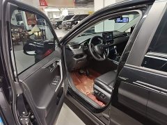 Toyota Vland 2.0L CVT AWD Luxury Plus - ფოტო 13