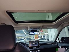 Toyota Vland 2.0L CVT AWD Luxury Plus - ფოტო 8