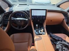 Toyota Vellfire Crown Hybrid 2.5L Premium Edition - ფოტო 13