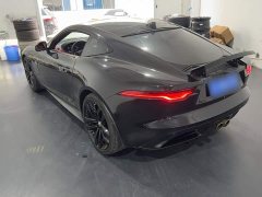Jaguar F-TYPE P300 Hardtop R-DYNAMIC BLACK - ფოტო 8