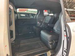 Toyota Gravia 2.5L Hybrid Comfort Edition - ფოტო 9