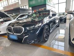 BMW 5 Series 530Li Premier M Sport Package - ფოტო 2